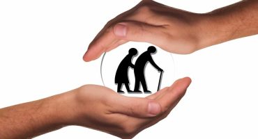 pomoc na domu nega varstvo socialni servis